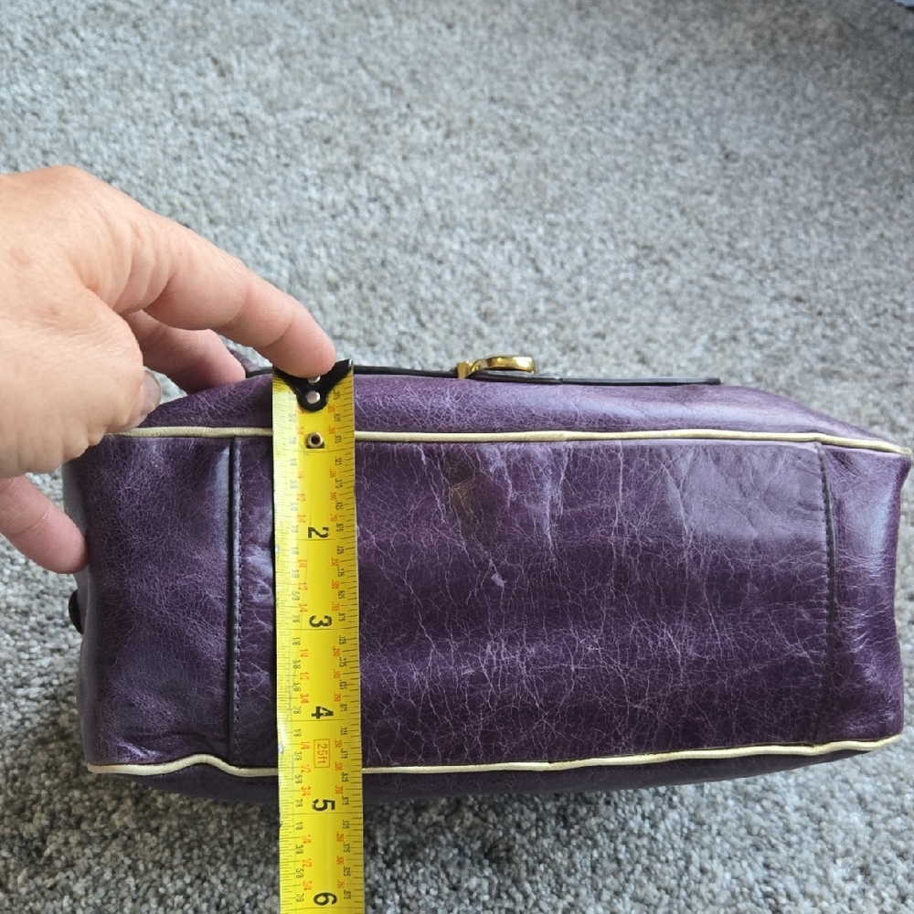 Coach Purple Shoulder Bag with Gold Details - Picture 11 of 11